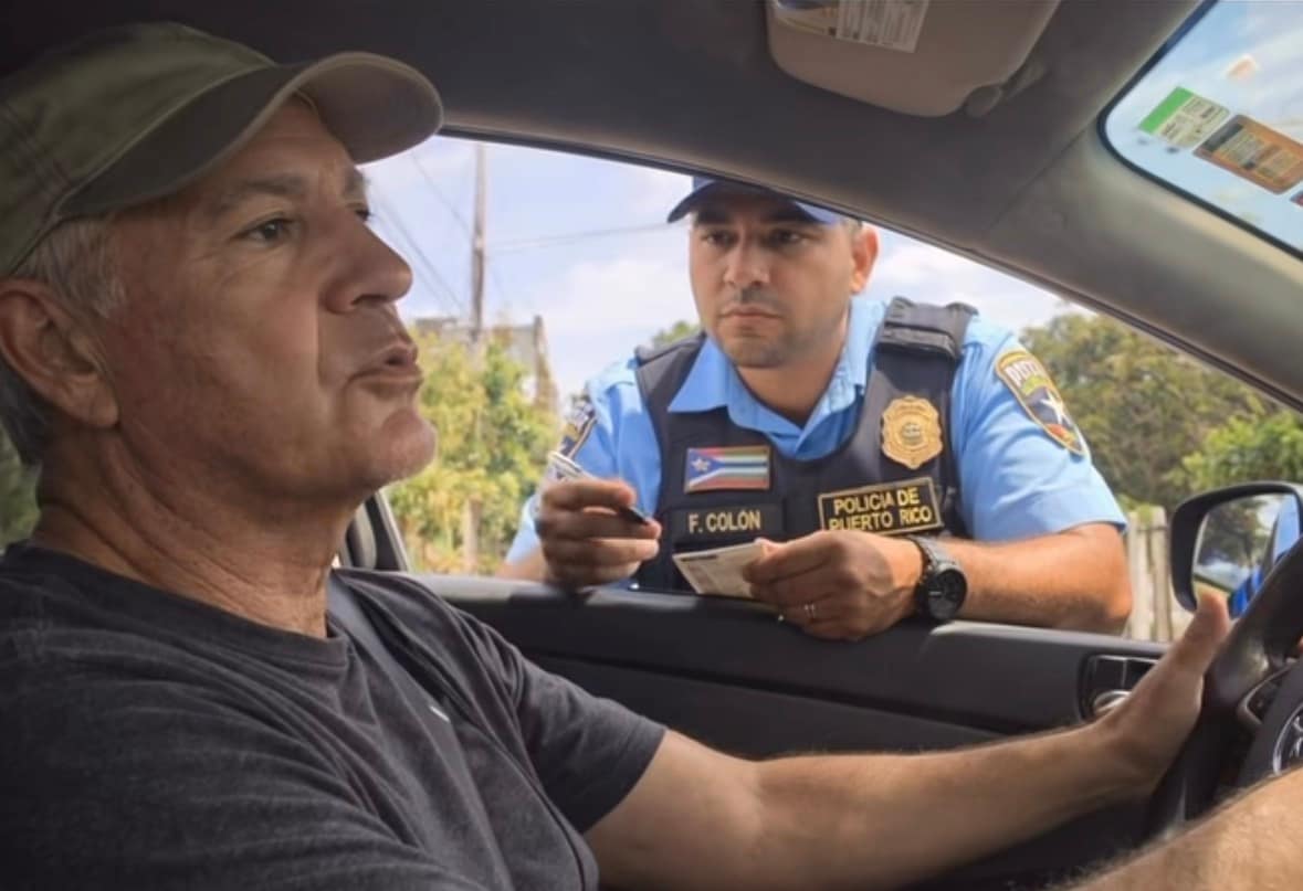 Hombre que alegó que la Constitución lo eximía de seguro y marbete; fue encontrado culpable en Utuado.