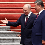 Xi Jinping recibe a Putin con alfombra roja y lanza una indirecta velada a EE.UU.