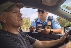 Hombre que alegó que la Constitución lo eximía de seguro y marbete; fue encontrado culpable en Utuado.